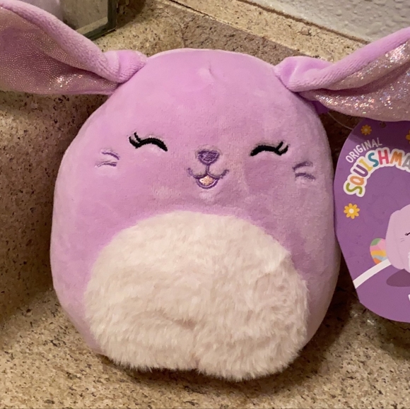 4.5" Purple Bunny - "Bubbles"  Limited Easter Edition Squishmallow - Picture 3 of 16